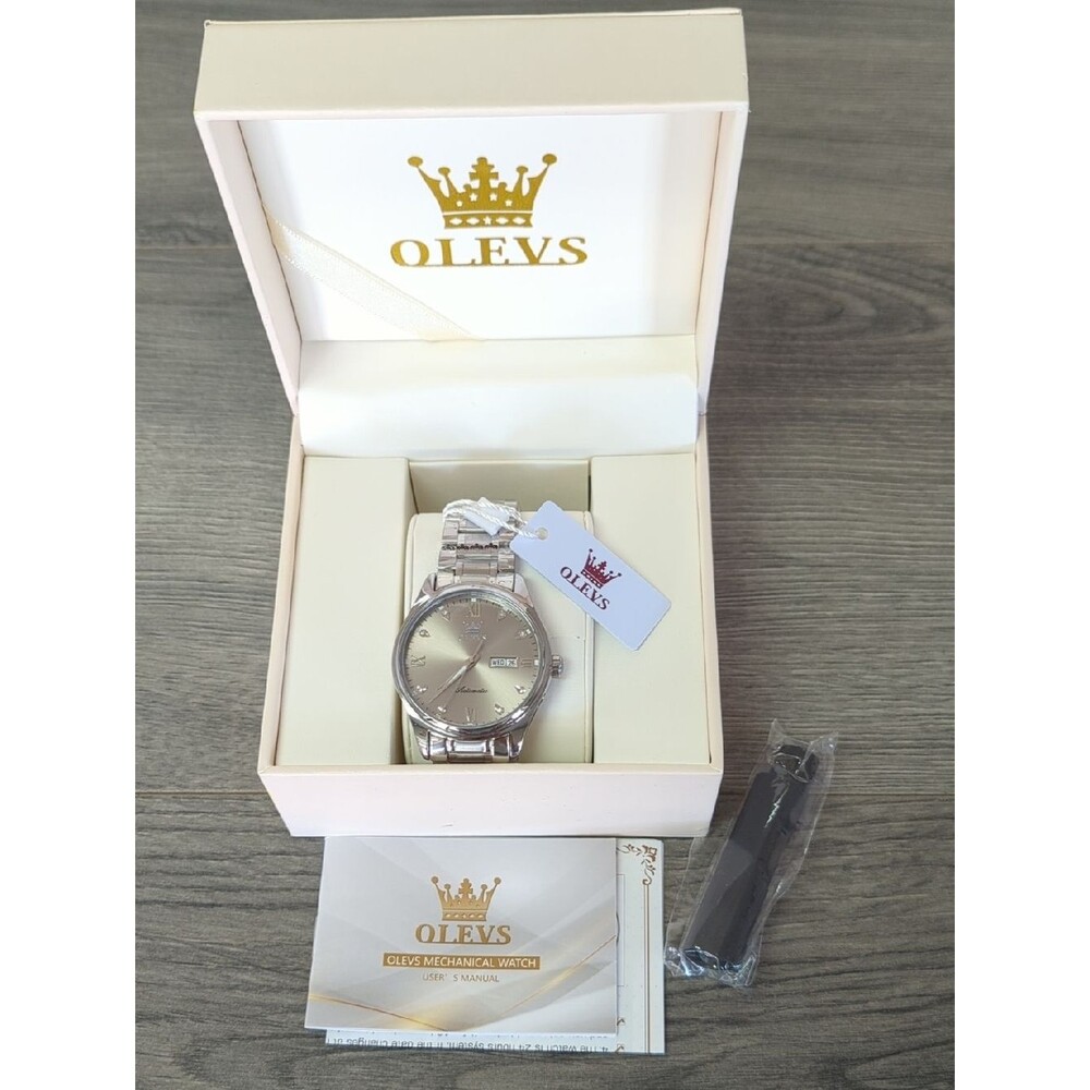 Olevs Man's Self Winding Stainless Steel Wrist Watch - Picture 3 of 5